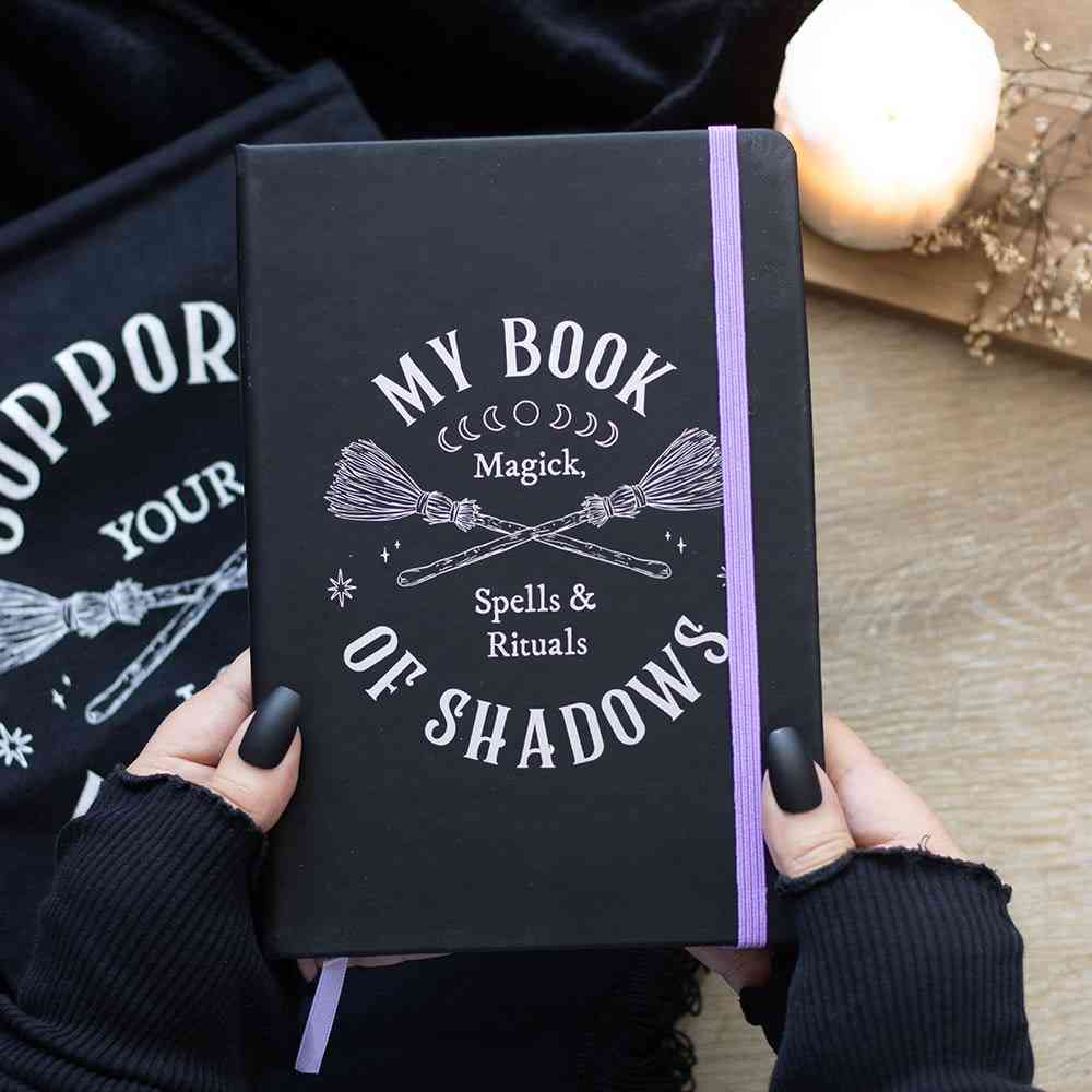 Something Different - The Coven Club Book of Shadows A5 Carnet de notes - Multicolore